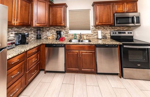 Madeira Beach Condo | Sea Breeze 101 Beach Bliss