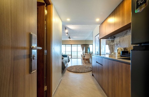 South Pattaya Condo | Sea Breeze - A Luxury Seaview Condo
