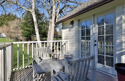 Adelma Beach Cottage | Sea Breeze Cottage