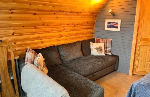 West Laroch Apartment | Sea Breeze Pod