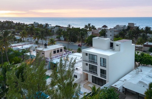 Puerto Yucalpeten Apartment | Sea Breeze Pool Ground Floor By Fidalsa