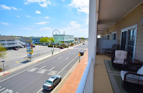 Ocean City Condo | Sea Bright 205-Bayside Downtown, Free WiFi, Elev, W/D, AC