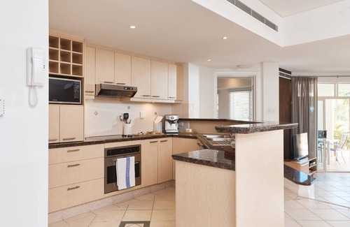 Trinity Beach Apartment | Sea Change Beachfront Apartments