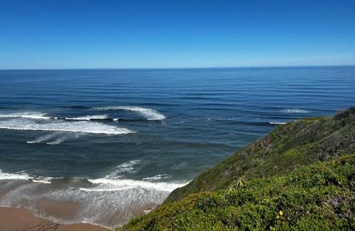 Brenton-on-Sea Apartment | Sea Cliff Condo