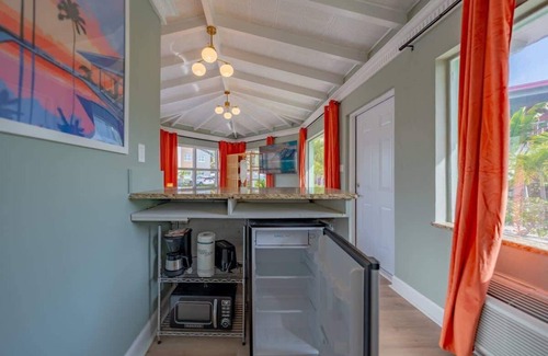 Clearwater Beach Cottage | Sea-clusion: Private Poolside Cottage by the Beach