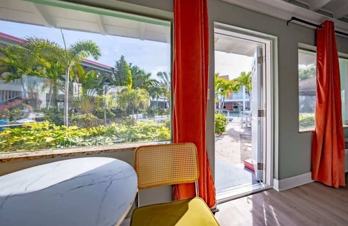 Clearwater Beach Cottage | Sea-clusion: Private Poolside Cottage by the Beach