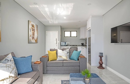 La Mercy Apartment | Sea De La Vie 25 - One Bedroom Apartment, Sleeps 2