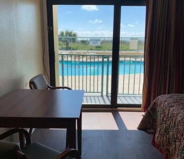 Myrtle Beach Hotel | Sea Dunes Oceanfront