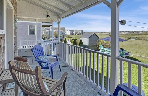 Wells Beach House | Sea Esta in Wells With 4 Bedrooms and 1 Bathrooms