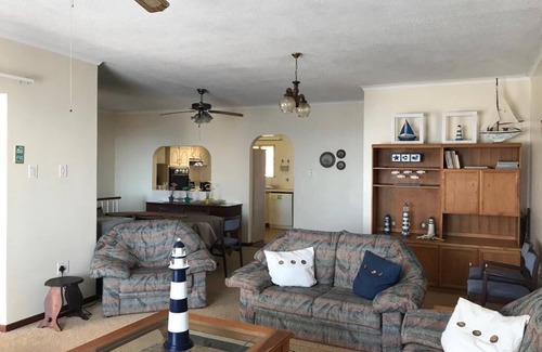 Scottburgh Apartment | Sea-Esta Scottburgh Self Catering Apartment