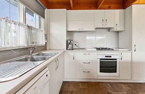 Marengo House | SEA-ESTA – views, nature, and serenity