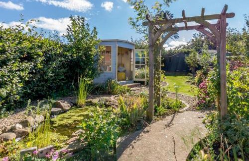 Scarborough House | Sea Fever