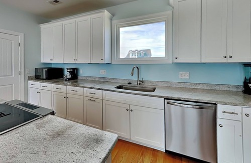 Ocean City Beach House | Sea For Miles | Oceanfront + Private Elevator!