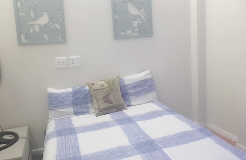 Strand House | Sea Grotto Home 11 Pax