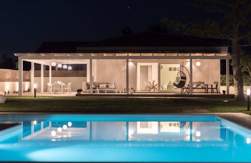 Marina di Modica Villa | Sea Home - Villa with pool by the sea
