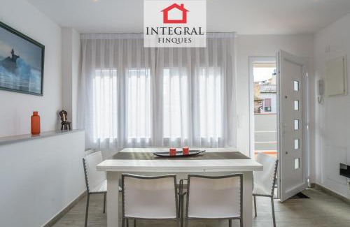 Palamos House | Sea La Vie Home Palamós