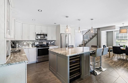 Beaubassin East House | Sea La Vie- Ocean View Vacation Home