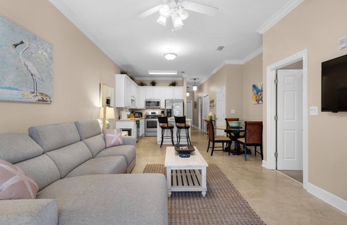 Seagrove Beach Condo | Sea La Vie | Stylish 3BR Condo in Seagrove | Walk to Beach | Sleeps 7