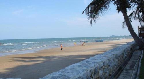 Hua Hin Hotel | Sea Memories White Sand Beach Hotel