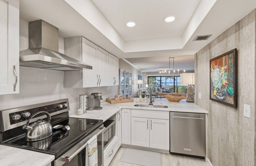 Boca Grande Condo | Sea Oats 134 - 2 bed - 2bath - Tennis - Pool - Elevators - Sleeps 4