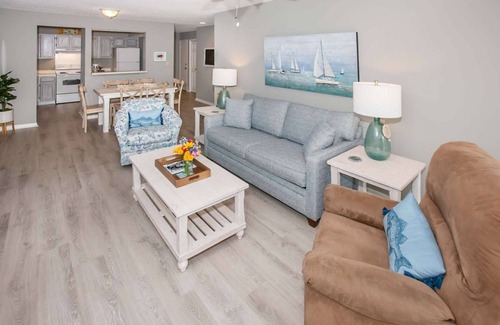 Gulf Shores Condo | Sea Oats I-103 ~ Pet Friendly ~ Pool, Beach Access + $400 FREE Activities Daily ~ Zoo/Golf + More