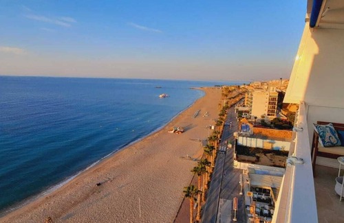 Old Town Apartment | Sea of Dreams. Apartamento Frente al Mar. Ideal Para Parejas