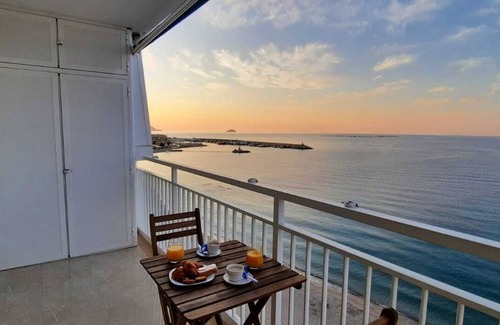 Old Town Apartment | Sea of Dreams. Apartamento Frente al Mar. Ideal Para Parejas