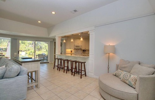 Beach Lagoon House | Sea Pines Beach Home with 4+BRs, Private Pool, Golf View & Short Walk to Beach!