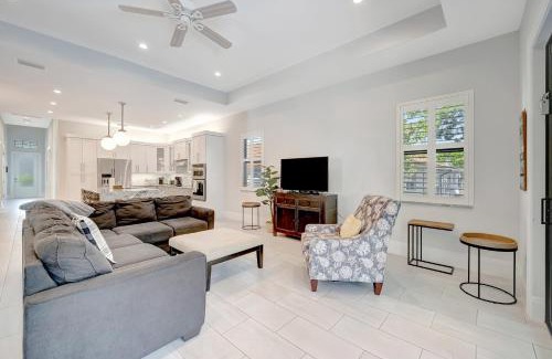 Naples Park House | Sea Renity