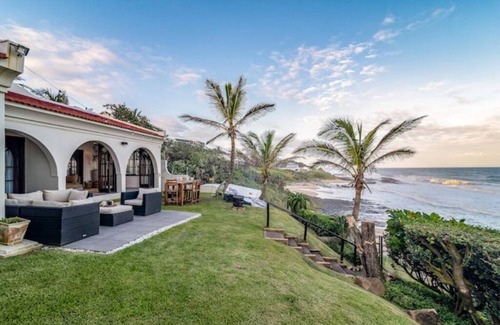 Sheffield Beach House | Sea Salt Big Beach House