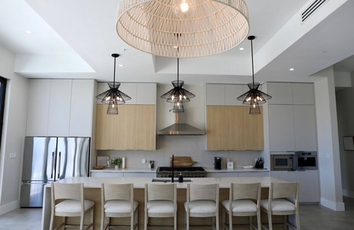George Town Villa | Sea Salt Villa - Luxury Villa + Full Concierge!
