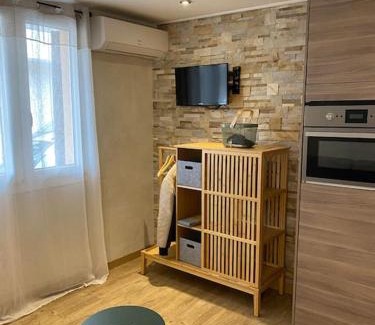 La Madrague Apartment | Sea sand and sun Studio La Madrague