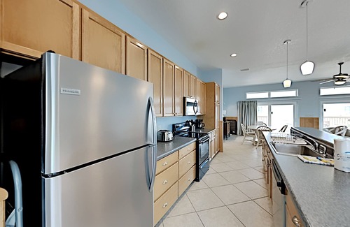 Villa Segunda House | Sea'Scape | Beach View Home, Balcony, Rooftop Deck