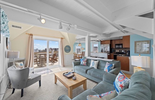 Duck Condo | Sea Seeker 2 Bedroom Semi-Oceanfront Condo at Barrier Island Station