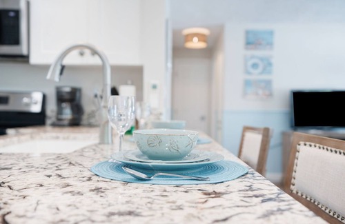 South Sarasota House | Sea Shell: Pool, Hot tub, new Renovation, Sleeps 4