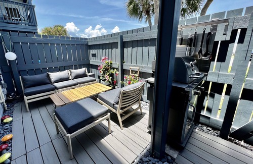 Fernandina Beach House | Sea Shores-Modern Chic at the Beach