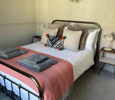 Broadstairs House | Sea Song Cottage