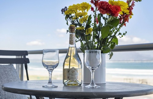 Bloubergstrand Apartment | Sea Spray B104