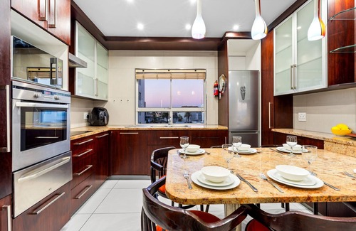 Bloubergstrand Apartment | Sea Spray C101 - Three Bedroom Apartment, Sleeps 6