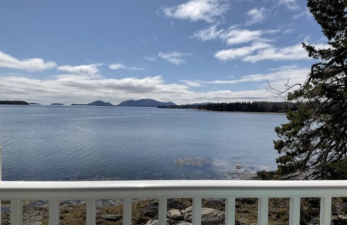 Hancock House | Sea Spray - Modern Oceanfront Cottage with Views of Cadillac Mountain & Acadia