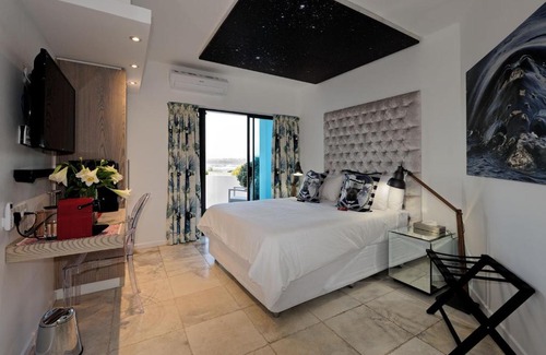 De Kelders Cabin | Sea Star Cliff