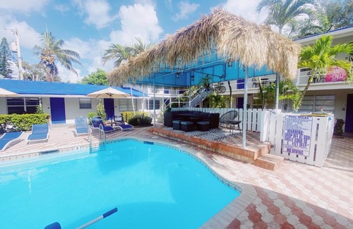 Pompano Beach Hotel | Sea Steps By Lowkl