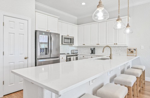 Gulf Place House | "Sea Suite" Gulf Place Home - Steps to beach, Pickleball