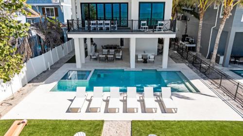 Bradenton Beach House | Sea Swept