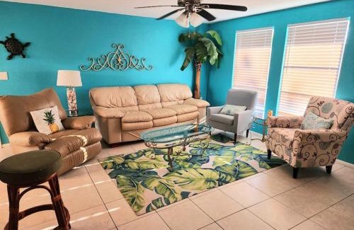 South Venice House | Sea Turtle Sunshine