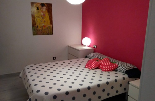 L'Hospitalet de l'Infant Apartment | Sea views and family atmosphere.