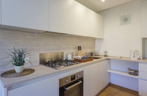 Santa Margherita Ligure Apartment | Sea view one step away from downtown