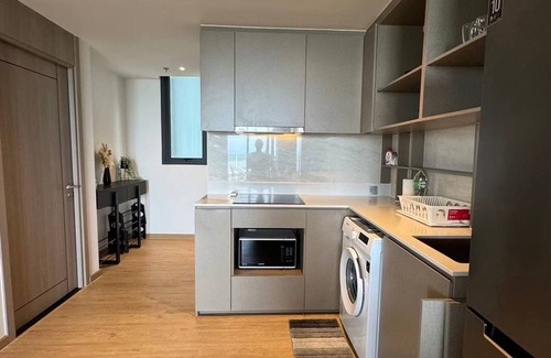Pratumnak Hill Apartment | Sea View 2 Bed Room Luxury - Perfect Location