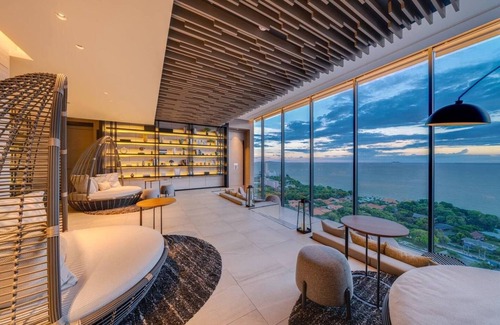 Pratumnak Hill Apartment | Sea View 2 Bed Room Luxury - Perfect Location