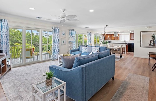 Coury House | Sea View 3bed/2.5 bath with private pool